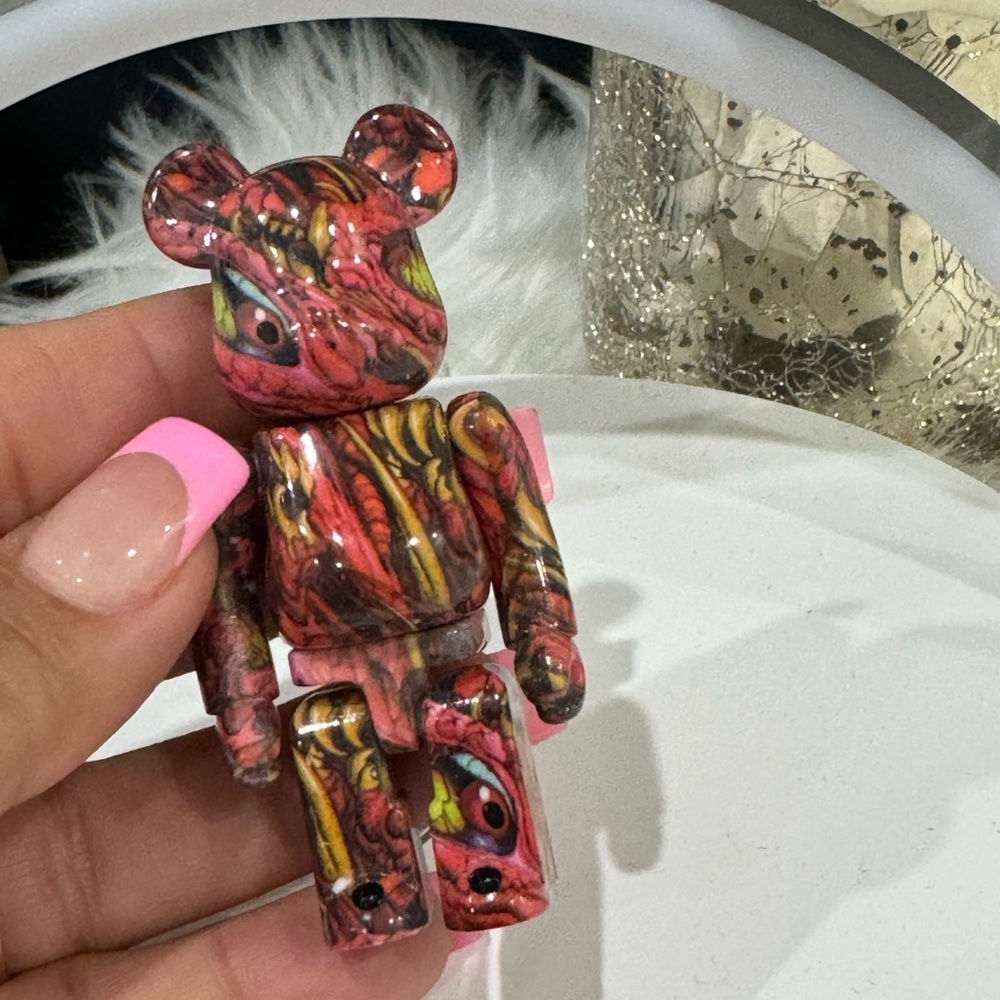 ❤️ MEDICOM TOY
Bearbrick Series 43 Secret Lango 100%